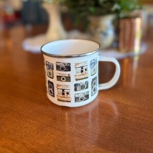 Enamel mug